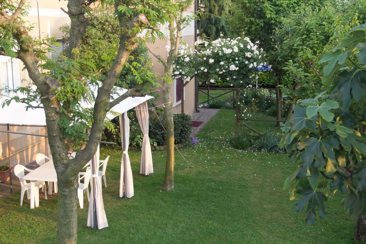 Il Giardino Bed & Breakfast Trenzano Ngoại thất bức ảnh